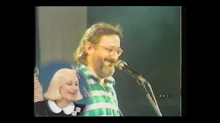 I Nomadi - Domenica In 1986 con Raffaella Carrà (Live Performance)