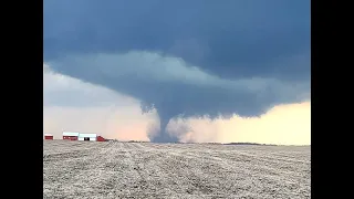 4K Palmer Iowa Tornado Dash Cam Video - April 12, 2022