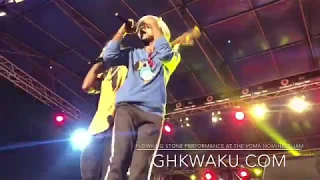 Flowking Performs With Brother Kunta Kinte At VGMA Nominees Jam In Kumasi (Full Performance)