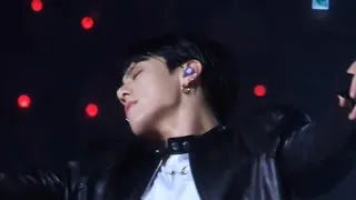 [4K세로직캠] 231120 골든 쇼케이스 GOLDEN Live On Stage "Closer to You" JUNGKOOK FOCUS FANCAM 정국