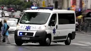 Paris Fiat Transport Ambulance Three-Tone Siren