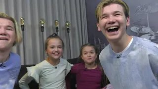 Marcus and Martinus CHALLENGE Boys vs. Girls