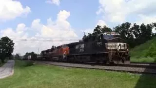 Westbound NS freight near Enon Valley, PA