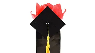 Make an AMAZING Graduation Gift Bag in LESS THAN 5 Minutes #shorts #diy #graduation