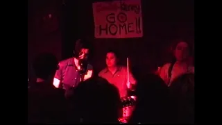 Sleater-Kinney - Unknown Song (Live @ Thee O in Portland, Or, 1995)