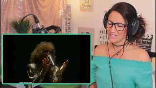 Vocal Coach Reacts - WHITNEY HOUSTON - The Greatest Love Of All (London, Wembley, 1988)