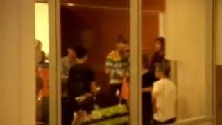 130715 EXO at the Sheremetyevo Airport, Lu Han dancing in the lounge