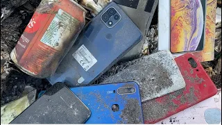 Found a lot of broken phones in the rubbish | Restoration destroyed abandoned phone