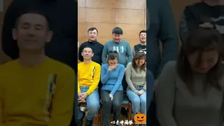 [CHALLENGE] Try to sing this Chinese song without laughing.