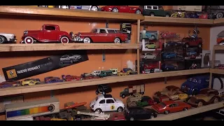 ¡Coleccionista de carros antiguos a baja escala!