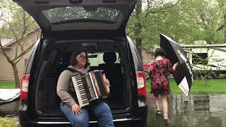 Bernadette - "Singin' in the Rain" for accordion