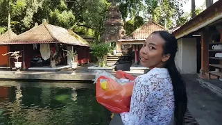 Bali Vlog: Иду на балийскую церемонию. Праздник Кунинган и Галунган.