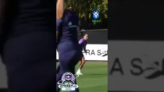 Seleção Brasileira treina pela primeira vez na Austrália. #shorts