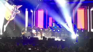 Helter Skelter - Paul McCartney One on One Tour Seattle 4/17/16 (with Krist Novoselic of Nirvana)