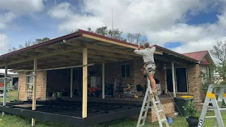 Aussie battler shows you how to build a Deck and pergola!