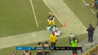Lions kicker Matt Prater throwing a touchdown pass against the Packers.