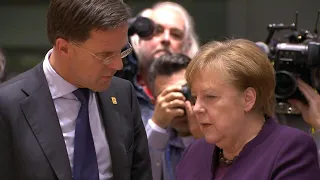 Leaders arrive for EU roundtable talks on longterm budget | AFP