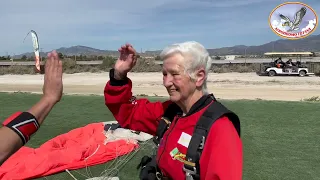 SALTAR EN PARACAÍDAS - NO HAY EDAD