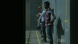 Riverdale 3x02 Archie is being processed in the Juvenile Detention Centre
