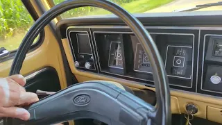 1975 Ford F250 Highboy Driving Video