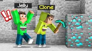 I CLONED MYSELF And He TROLLED ME! (Minecraft)