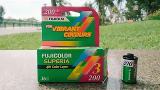 FUJIFILM SUPERIA 200 (expired in 2006)