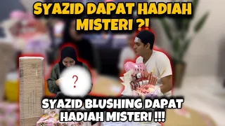 YAZID UNBOXING HADIAH DARI FANS SAMBIL NYANYI MADU 3 ?! BERANI NYA KAMU