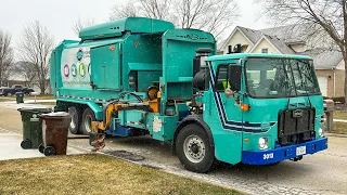 Homewood's Quick Autocar ACX Labrie Helping Hand Garbage Truck