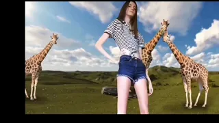 GUINNESS WORLD OF RECORDS.YOUNG GIRL WITH LONGEST LEGS 2021