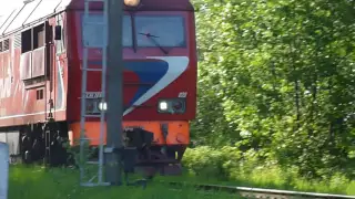 ТЭП70БС-023 с пригородным поездом №6658 Псков - Дно.