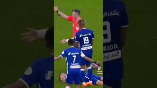 Cristiano Ronaldo vs Al Hilal hilarious headlock moment! Saudi Pro League! Al nassr vs Al Hilal