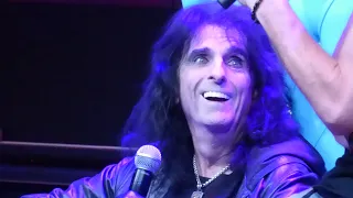 ALICE COOPER Q & A - Monsters Of Rock Cruise (Part 1)