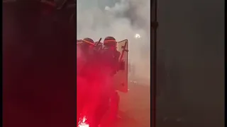 ASSE AUXERRE | Un CRS film caméra embarquée l’envahissement de pelouse du stade Geoffroy Guichard