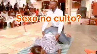 Mais uma heresia, pastor não perdoa a irmã no culto.