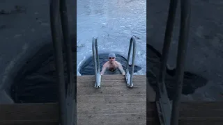"Thong guy" takes a dip in icy water