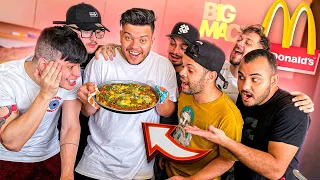 FIZ PIZZA DE BIG MAC COM O MOLHO ESPECIAL PARA MEUS AMIGOS ‹ PORTUGA ›