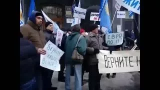 Майдан от Рабиновича-Мураева под нацбанком.ноябрь 2016.