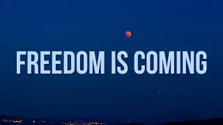 FREEDOM IS COMING - HILLSONG YOUNG & FREE | LIVE //(Lyrics)//