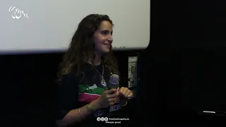 Discussion avec Lina Soualem la réalisatrice du film « Leur Algérie » avec le soutien de Akka Films.