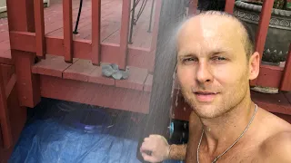 Simple idea on How To make a quick outdoor / backyard shower with 4x4 beam