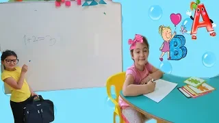 Masal Öğretmen Oldu Elif Öykü Öğrenci -  Kids Go To School Learn Colors with children