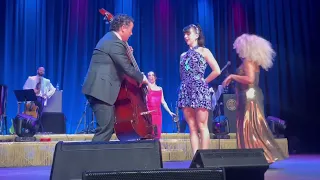 POSTMODERN JUKEBOX Encore ALL ABOUT THE BASS Featuring Adam Kubota & The Ladies of PMJ at Plaza Live