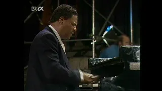 Inner Glimpse - McCoy Tyner Trio with Freddie Hubbard & Joe Henderson