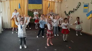 руханка Мир над Україною