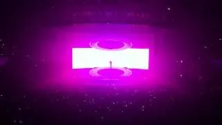 Drake - Intro/Headlines/Crew Love (Ft. The Weeknd) Live at Nottingham 16/03/2014