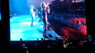 Bon Jovi - Born To Be My Baby - Churchill Downs 7-23-10