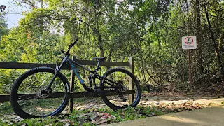 EXPLORING CHESTNUT TRAIL/ GRASSHOPPER / SINGAPORE CYCLING