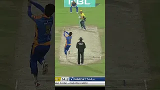 Shahid Afridi's Fighting 54 Runs Innings vs Karachi Kings #HBLPSL #SportsCentral #Shorts #PCB M1E1A