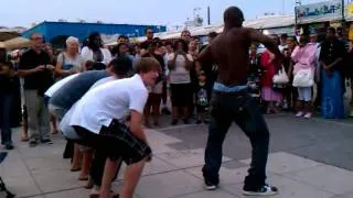 Pop Lock Guy in Venice Beach performing "about to get busy" Multiple parts Part 6 of 7