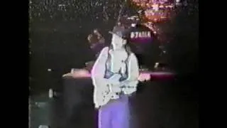 Stevie Ray Vaughan - Let Me Love You Baby & Leave My Girl Alone Alpine Valley 8/25/90